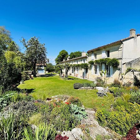 La Vigne D'Or Bed & Breakfast Teuillac Bagian luar foto