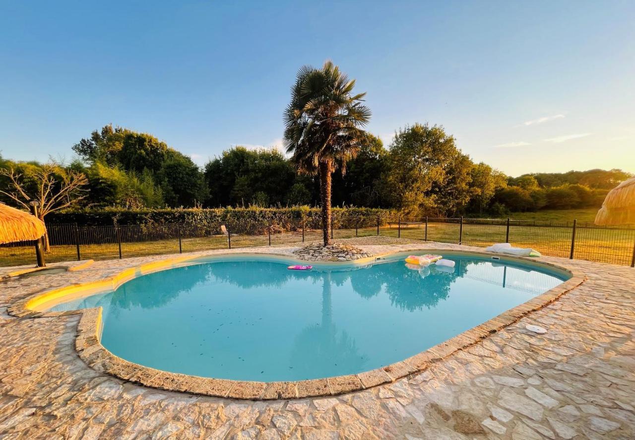 La Vigne D'Or Bed & Breakfast Teuillac Bagian luar foto