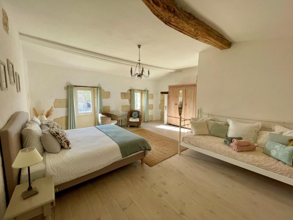 La Vigne D'Or Bed & Breakfast Teuillac Bagian luar foto