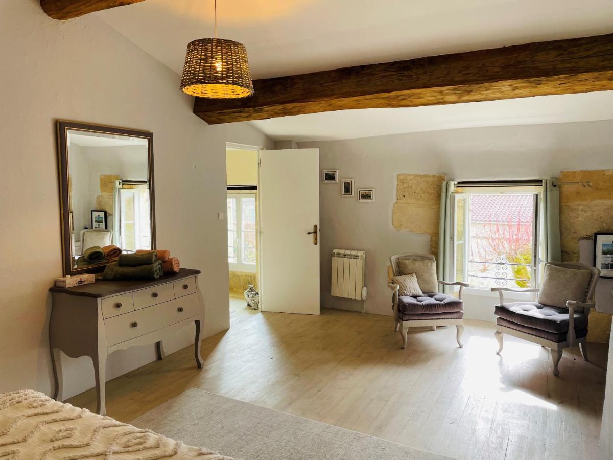 La Vigne D'Or Bed & Breakfast Teuillac Bagian luar foto