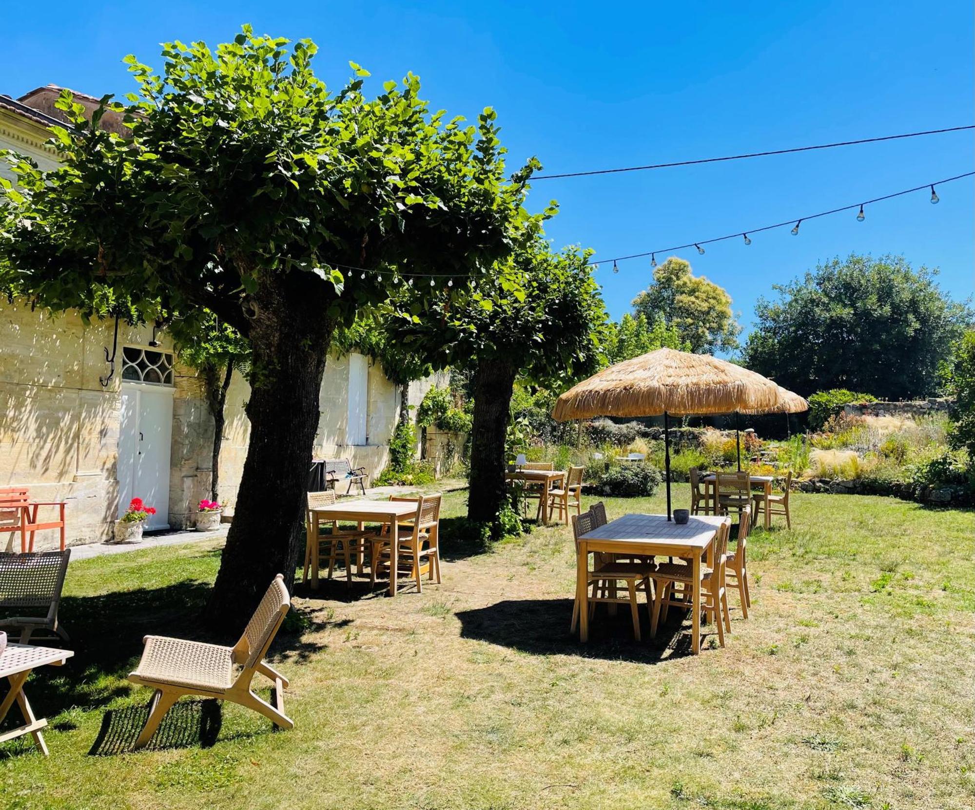 La Vigne D'Or Bed & Breakfast Teuillac Bagian luar foto